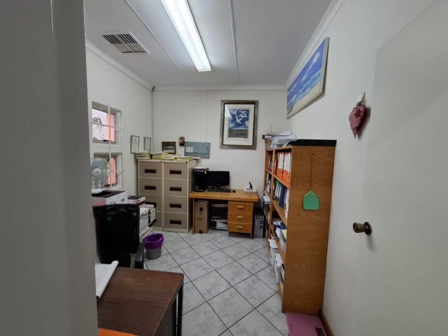  Bedroom Property for Sale in Bodorp North West